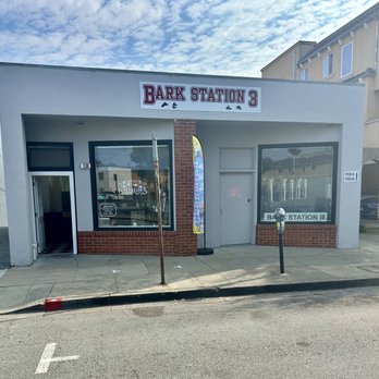 Bark Station 3 - Pet Groomers Near Me - Burlingame, California