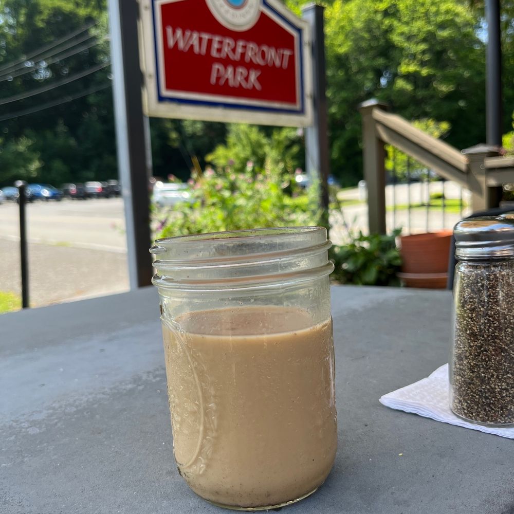 Spoke Coffee - SPOKE COFFEE COLD BREW GARDINER, MAINE - Cafes Near Me - Gardiner, Maine Spoke Coffee - SPOKE COFFEE COLD BREW GARDINER, MAINE - Cafes Near Me - Gardiner, Maine