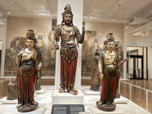 Royal Ontario Museum by null