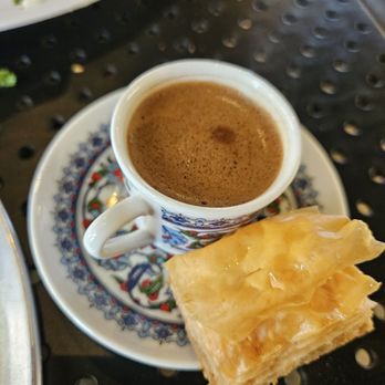 Mito's Döner Kebap - Turkish coffee and walnut - Mediterranean Near Me - Pomona, California