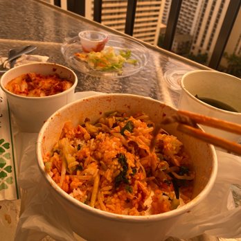 Me's BBQ - Bibimpop - Korean Near Me - Honolulu, Hawaii