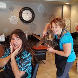Salon 1307 - Lisa and Tina having some fun!