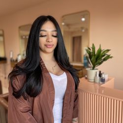 The Pink Room - Classy color and blowout