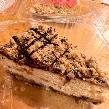 Francesco's - They serve DJ's Cheesecakes! - Pizza Near Me - Winston-Salem, North Carolina Francesco's - They serve DJ's Cheesecakes! - Pizza Near Me - Winston-Salem, North Carolina