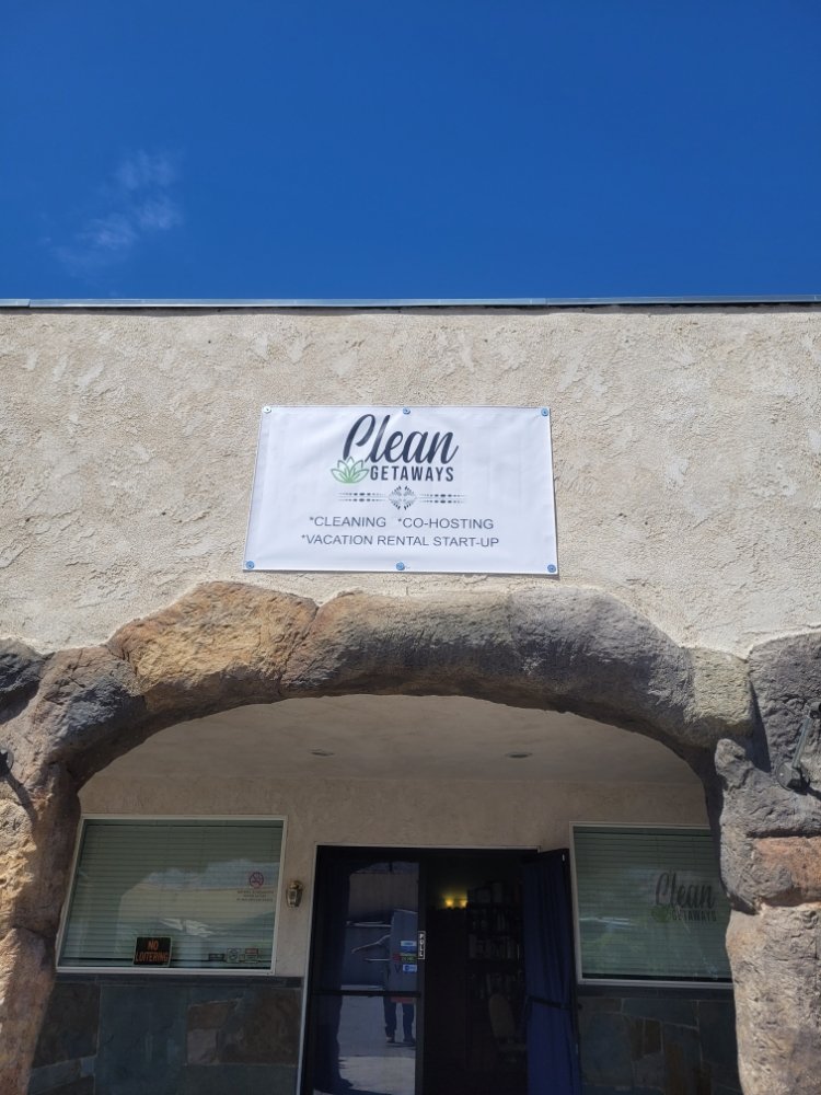 CLEAN GETAWAYS Updated August 2024 2813 Fulop St, Lake Isabella