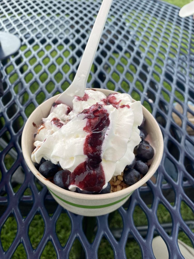 Social spots from Maple Valley Creamery