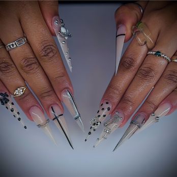 Nail Centre - Nail Salons Near Me - Kitchener, Ontario