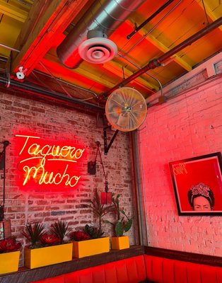 Taco Chelo by null