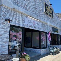 Pink Pigeon Boutique - Pink Pigeon Boutique Storefront!