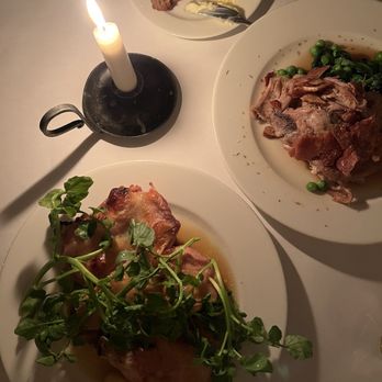 Stissing House - Suckling pig and chicken - Bars Near Me - Pine Plains, New York