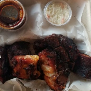 Eli's BBQ - Findlay - Wings - Barbeque Near Me - Cincinnati, Ohio Eli's BBQ - Findlay - Wings - Barbeque Near Me - Cincinnati, Ohio