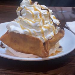 El Rio Grande - The ice cream dessert!!! YUM!!!