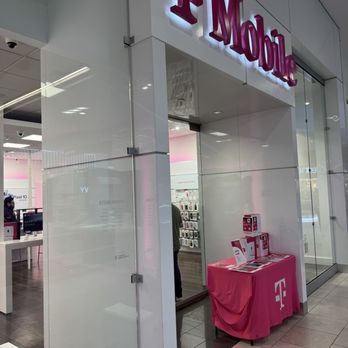 T-Mobile - Clean storefront. Thanks Edward - Mobile Phones Near Me - Arcadia, California T-Mobile - Clean storefront. Thanks Edward - Mobile Phones Near Me - Arcadia, California
