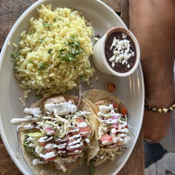 Mercado - Pasadena - Fish Tacos De Pescado - Mexican Near Me - Pasadena, California