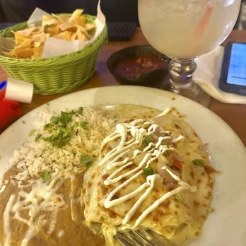 Cisco's Salsa Company - From the Bar staff to the kitchen to the Service. You won't be disappointed when you visit. - Mexican Near Me - Tomball, Texas Cisco's Salsa Company - From the Bar staff to the kitchen to the Service. You won't be disappointed when you visit. - Mexican Near Me - Tomball, Texas