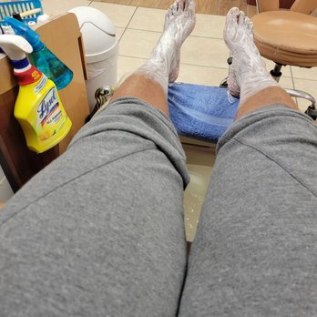 Joey's Nails - Foot mask - Nail Salons Near Me - Memphis, Tennessee
