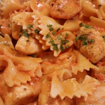 Renato's - Farfalle aurora pink sauce - Pizza Near Me - Westminster, California Renato's - Farfalle aurora pink sauce - Pizza Near Me - Westminster, California