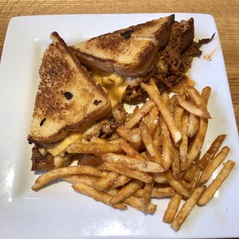 Gaslight Brewhouse - Fat Daddy Mac with Gaslight Fries - American Near Me - Oxford, Ohio Gaslight Brewhouse - Fat Daddy Mac with Gaslight Fries - American Near Me - Oxford, Ohio