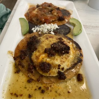 Cielito Cafe - Huevos Divorciados! - Breakfast & Brunch Near Me - Houston, Texas