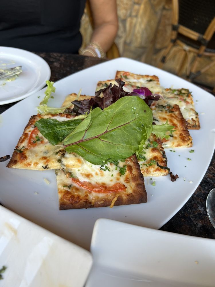 BLUE MARTINI LOUNGE Updated May 2024 458 Photos & 507 Reviews