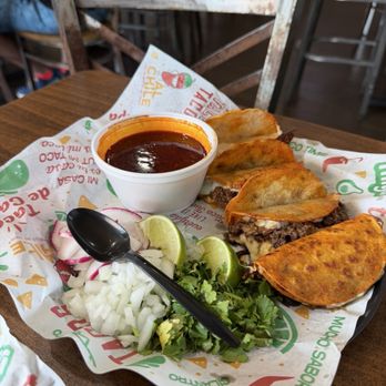 Al Chile Taqueria - Tacos Near Me - Dallas, Texas Al Chile Taqueria - Tacos Near Me - Dallas, Texas