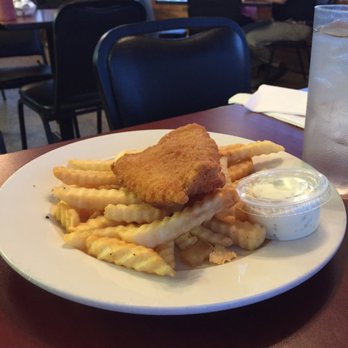 Courthouse Cafe - Flounder Platter - Diners Near Me - Rustburg, Virginia