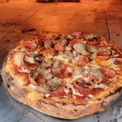 4 Dog Pizza