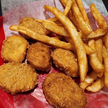 Monk's Bar & Grill - Kids chicken nuggets - American Near Me - Sun Prairie, Wisconsin