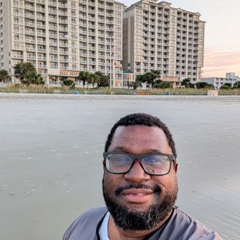 Hampton Inn & Suites Myrtle Beach/Oceanfront - Hotels Near Me - Myrtle Beach, South Carolina