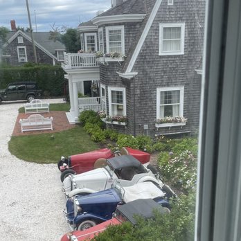 Cliff Lodge Bed & Breakfast - Next door neighbor's - Hotels Near Me - Nantucket, Massachusetts