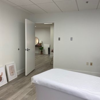 Lash Me by Hayley - Eyelash Service Near Me - Fairfax, Virginia Lash Me by Hayley - Eyelash Service Near Me - Fairfax, Virginia