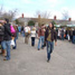 Roath Real Food Market - Roath throngs with shoppers