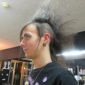 Salon 215 South - Deathhawk done by the amazing Devlin. - Hair Extensions Near Me - Reno, Nevada