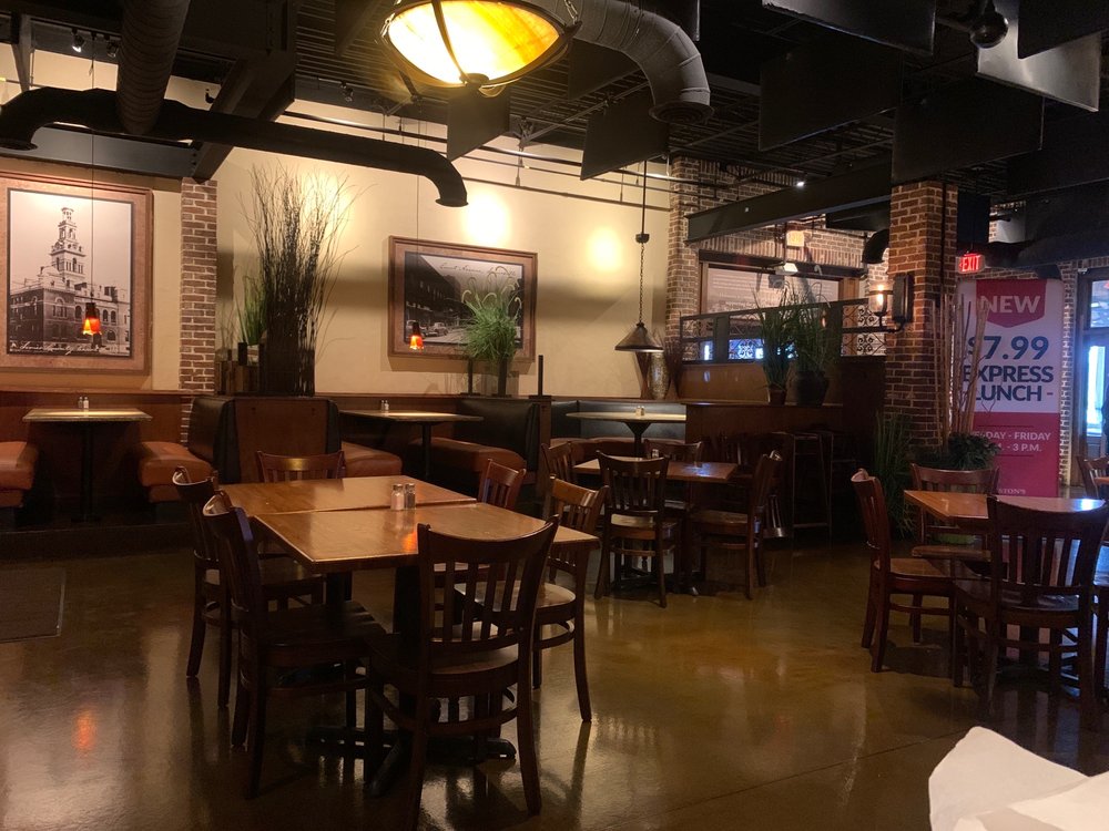 Holston's Kitchen