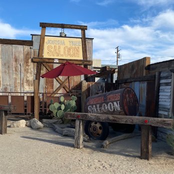 Joshua Tree Saloon - Dive Bars Near Me - Joshua Tree, California Joshua Tree Saloon - Dive Bars Near Me - Joshua Tree, California