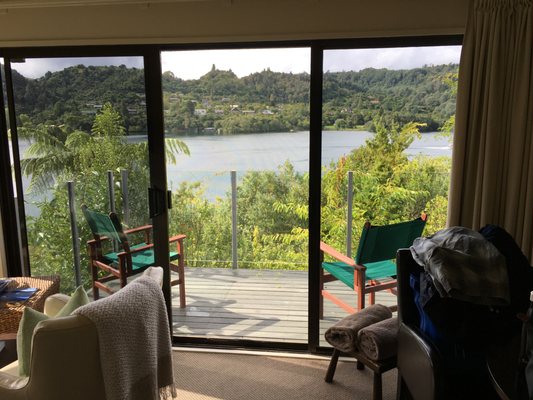 Solitaire Lodge by null