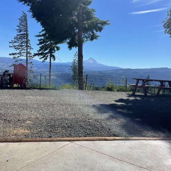 South Hill Winery - Wineries Near Me - Underwood, Washington South Hill Winery - Wineries Near Me - Underwood, Washington