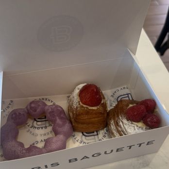 Paris Baguette - Mochi donut and croissant - Bakeries Near Me - Temecula, California Paris Baguette - Mochi donut and croissant - Bakeries Near Me - Temecula, California
