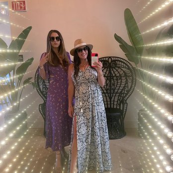 Hotel Laguna - The obligatory selfie, and the amazing mirror as you walk in. - Hotels Near Me - Laguna Beach, California