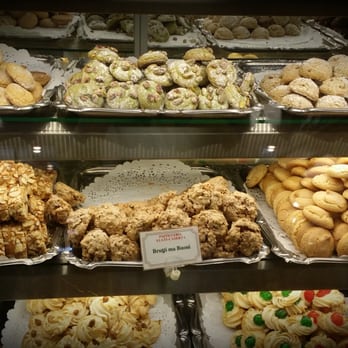 Alati-Caserta - Assorted cookies. Charged by /kg. - Bakeries Near Me - Montreal, Quebec