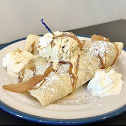 Chavo Crepes - Apple pie crepe