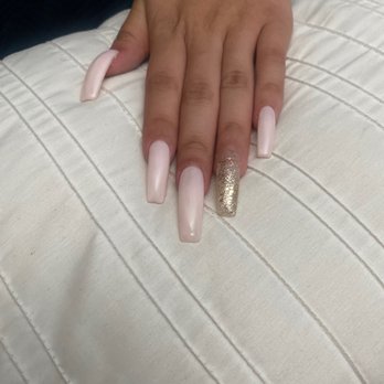 New Star Nail Spa - Nail Salons Near Me - Manteca, California
