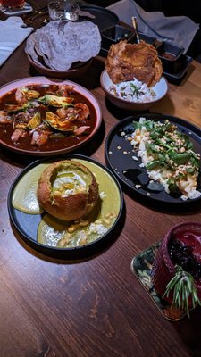 Casa Morales by null