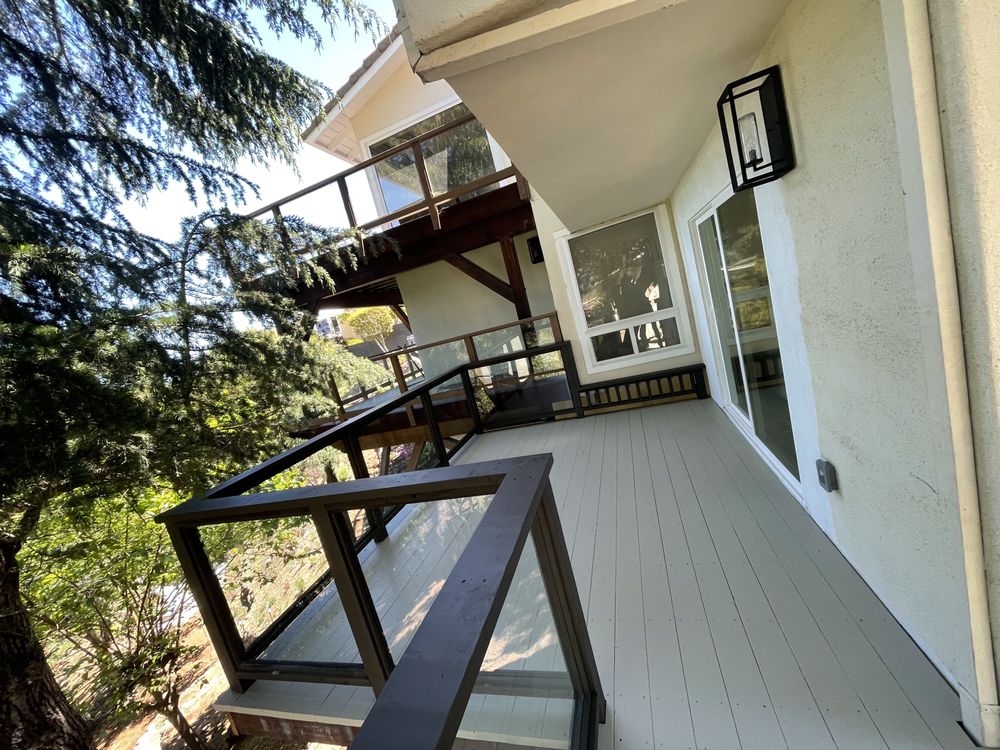 Slide of R7 Construction