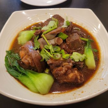 Imperial Soup 皇帝湯 - Pork Knuckles and Vegetables - Chinese Near Me - Oakland, California Imperial Soup 皇帝湯 - Pork Knuckles and Vegetables - Chinese Near Me - Oakland, California