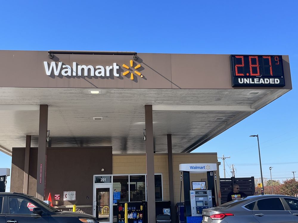 WALMART FUEL STATION Updated October 2024 203 Cedar Springs Rd