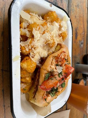 Brown Bag Seafood Co. by null