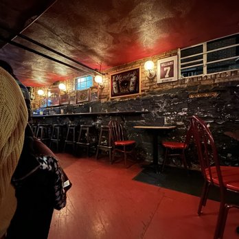 SHAYS PUB & WINE BAR - Updated September 2024 - 62 Photos & 246 Reviews