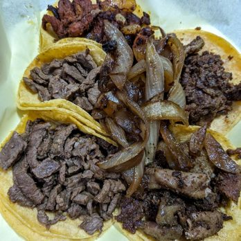 Cheo's Tacos - Ask for grilled onions - Food Trucks Near Me - El Sereno, California