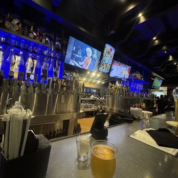 Yard House - Bars Near Me - Los Angeles, California Yard House - Bars Near Me - Los Angeles, California